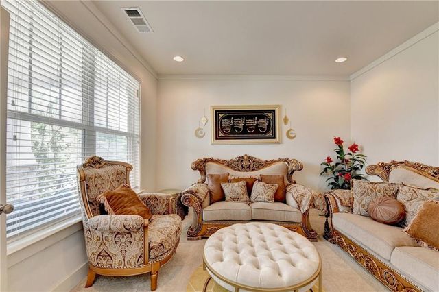 1317 HALLETT PEAK Place, Lawrenceville, GA 30044
