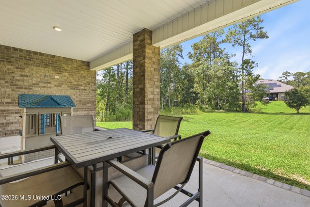 7128 Glen Eagle Drive, Biloxi, MS 39532