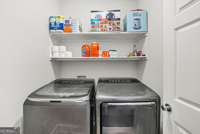 6398 Foggy Oak Drive, Fairburn, GA 30213