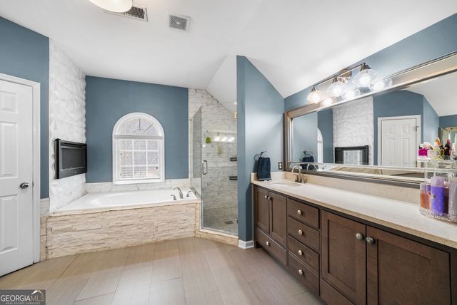 6398 Foggy Oak Drive, Fairburn, GA 30213