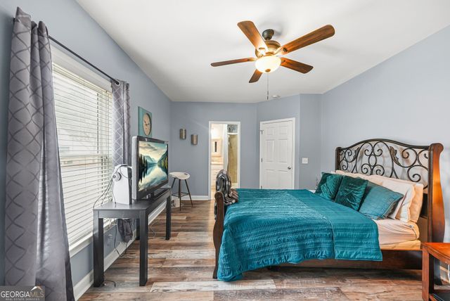 6398 Foggy Oak Drive, Fairburn, GA 30213