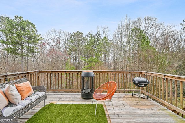 6398 Foggy Oak Drive, Fairburn, GA 30213