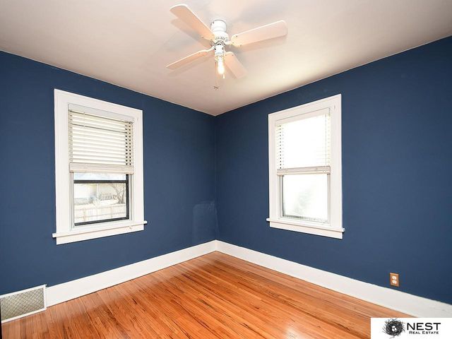 2140 S 33 Street, Lincoln, NE 68506