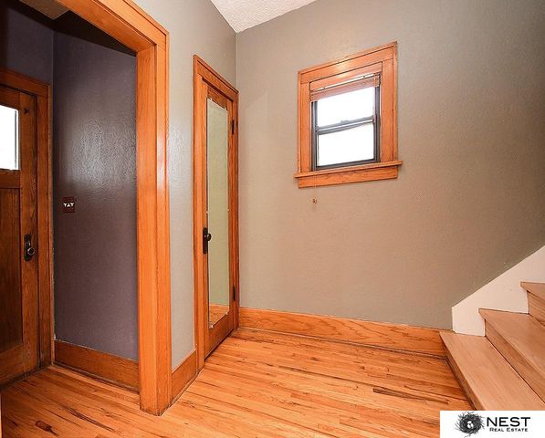 2140 S 33 Street, Lincoln, NE 68506