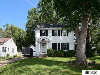 2140 S 33 Street, Lincoln, NE 68506