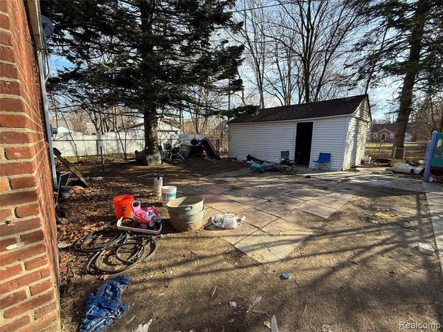 19774 Strasburg Street, Detroit, MI 48205