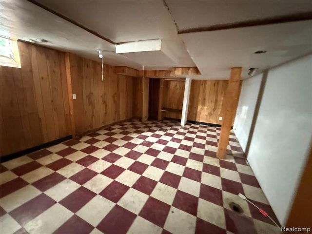 19774 Strasburg Street, Detroit, MI 48205