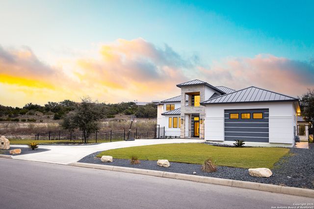 10206 KENDALL CYN, San Antonio, TX 78255