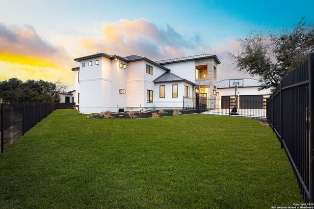 10206 KENDALL CYN, San Antonio, TX 78255