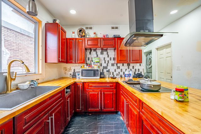 5416 S Seeley Avenue, Chicago, IL 60609