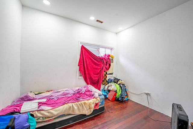 5416 S Seeley Avenue, Chicago, IL 60609