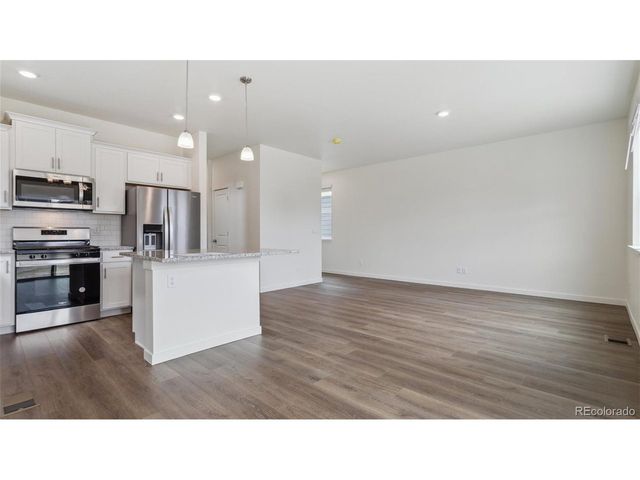 507 Ledge St, Lochbuie, CO 80603