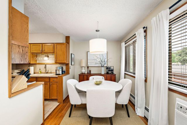 2365 Unity Avenue N, Golden Valley, MN 55422