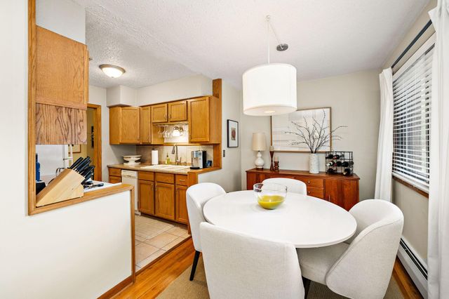 2365 Unity Avenue N, Golden Valley, MN 55422
