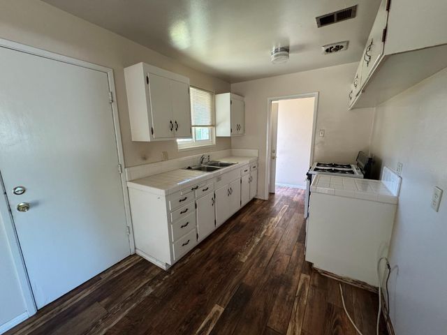 118 Henderson Way, Folsom, CA 95630