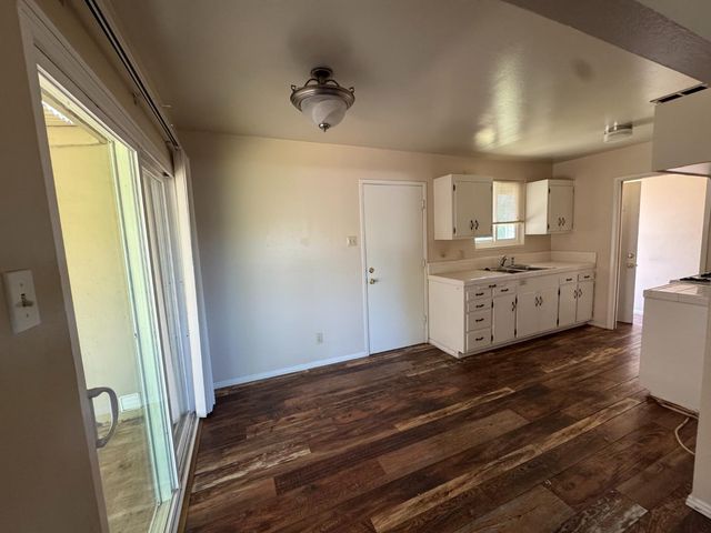118 Henderson Way, Folsom, CA 95630