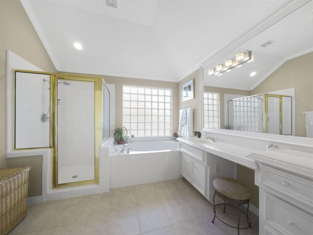 5502 Rose Street, Houston, TX 77007