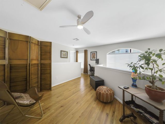 5502 Rose Street, Houston, TX 77007