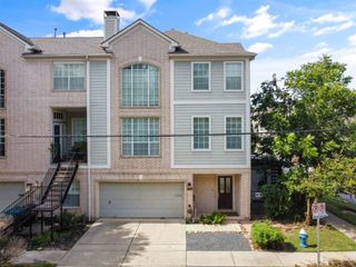 5502 Rose Street, Houston, TX 77007