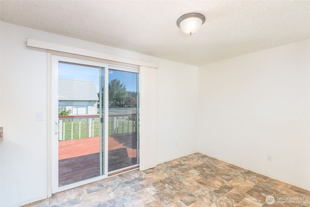 872 E Spruce Street, Sequim, WA 98382