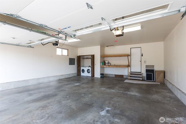 872 E Spruce Street, Sequim, WA 98382