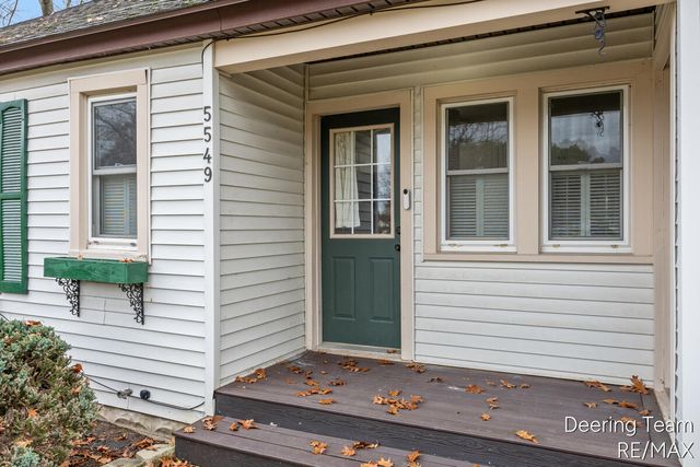 5549 Airline Road, Fruitport, MI 49415