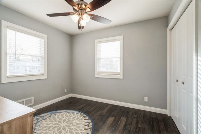 1135 Crestview Dr. SE, Cedar Rapids, IA 52403