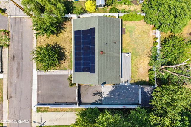5 Snyder Lane, Keyport, NJ 07735