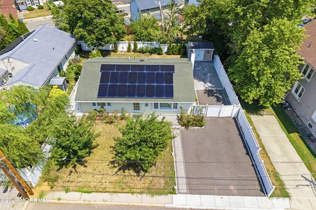 5 Snyder Lane, Keyport, NJ 07735