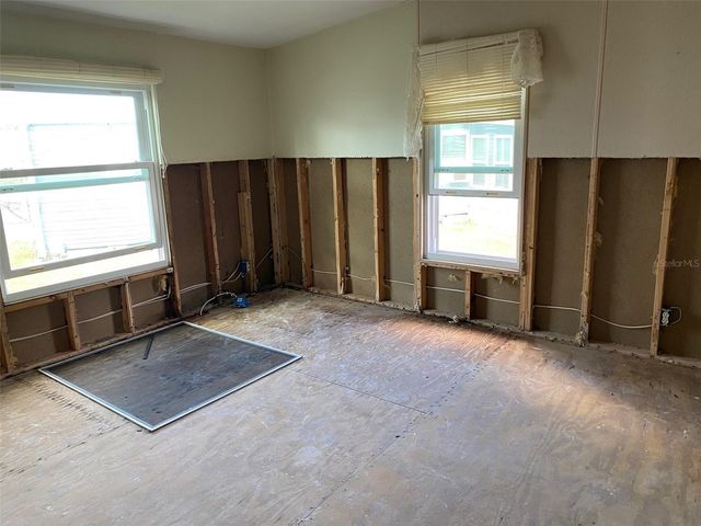 71 SCHOONER DRIVE 71, Palm Harbor, FL 34683