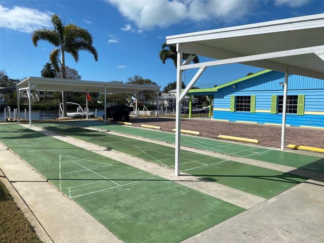 71 SCHOONER DRIVE 71, Palm Harbor, FL 34683