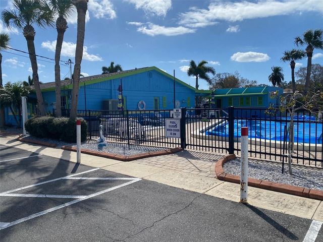 71 SCHOONER DRIVE 71, Palm Harbor, FL 34683