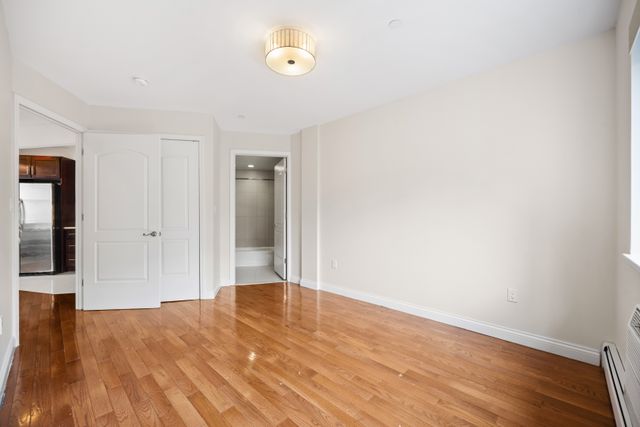 456 W 167th St Apt 4D, New York City, NY 10032