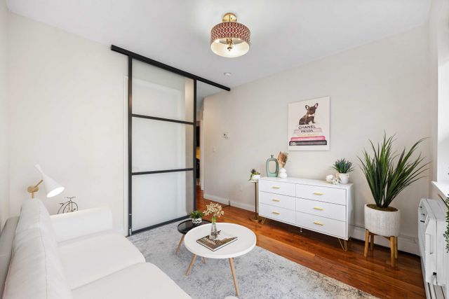 456 W 167th St Apt 4D, New York City, NY 10032