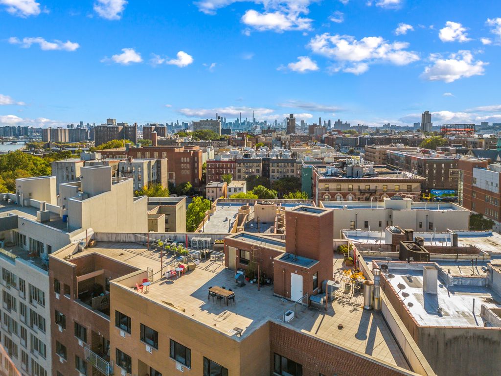 456 W 167th St Apt 4D, New York City, NY 10032