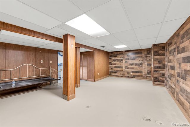 33735 Kennedy Drive, Sterling Heights, MI 48310