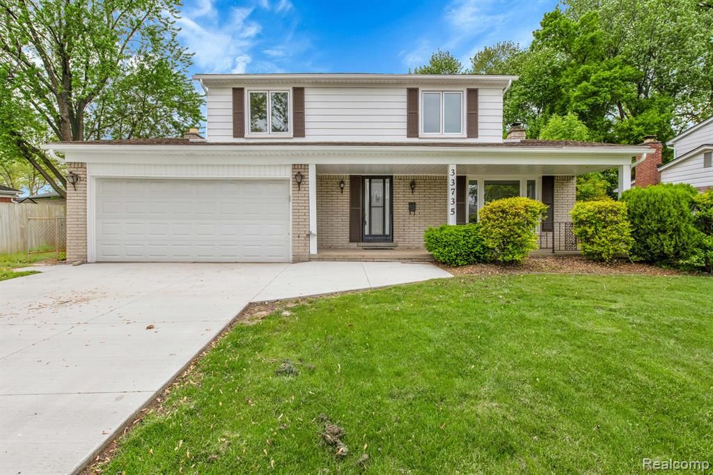 33735 Kennedy Drive, Sterling Heights, MI 48310