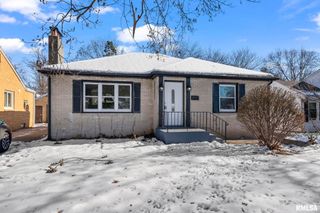 2308 S WALNUT Street, Springfield, IL 62704