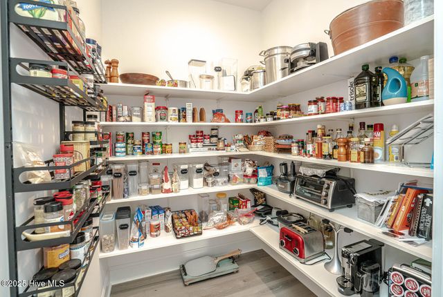 9239 Oldfield Road NW, Calabash, NC 28467