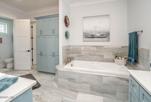 9239 Oldfield Road NW, Calabash, NC 28467