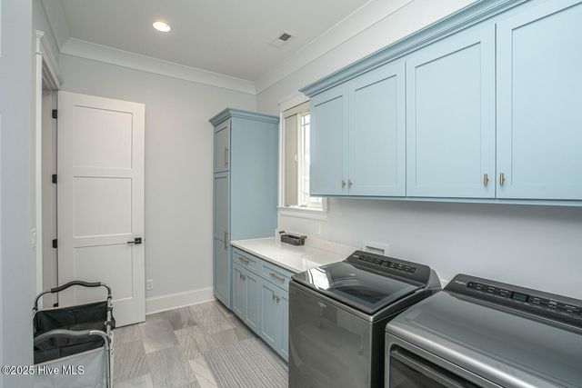 9239 Oldfield Road NW, Calabash, NC 28467