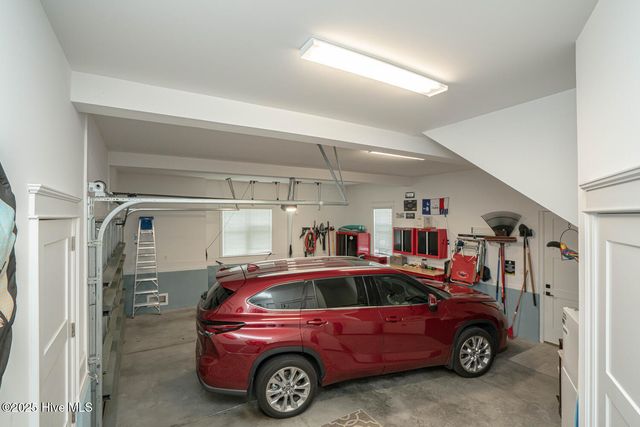 9239 Oldfield Road NW, Calabash, NC 28467