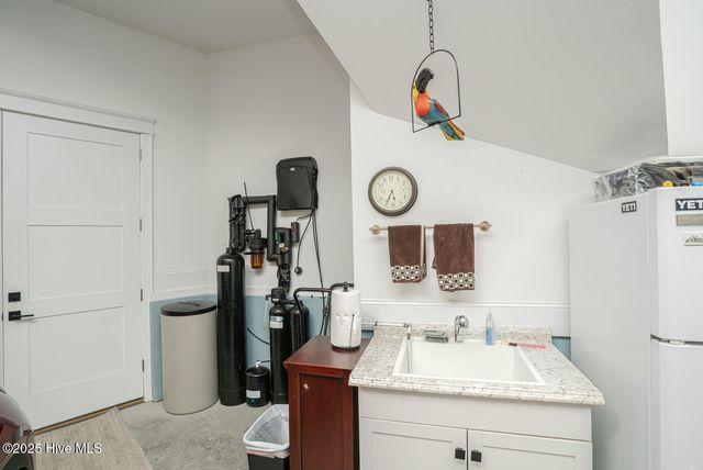 9239 Oldfield Road NW, Calabash, NC 28467