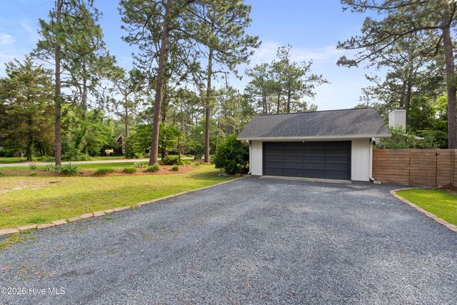 925 N Ridge Street, Southern Pines, NC 28387
