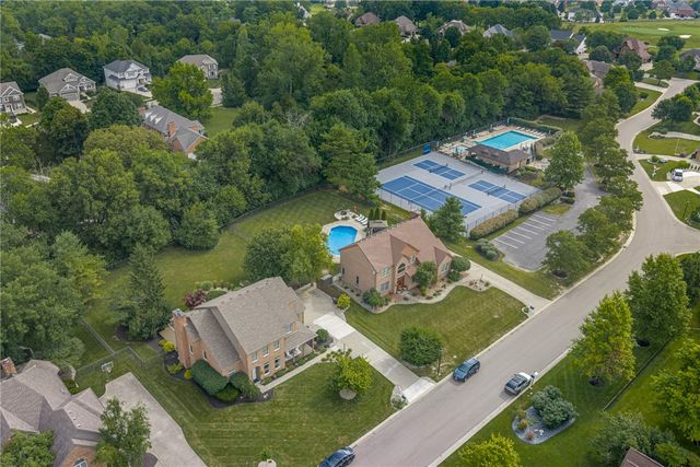 130 Edinburgh Drive, Springboro, OH 45066