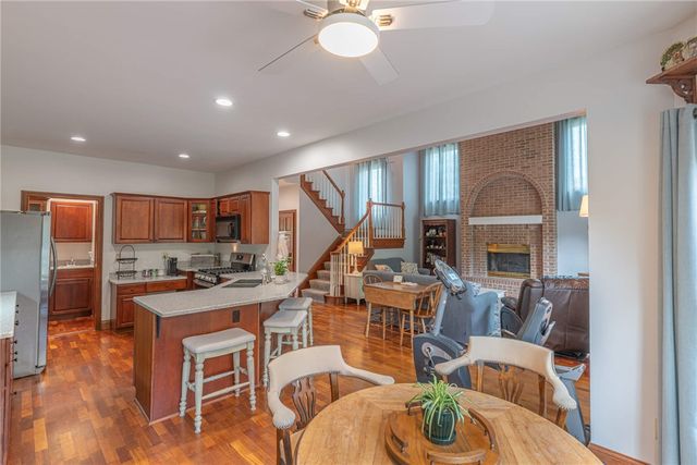 130 Edinburgh Drive, Springboro, OH 45066