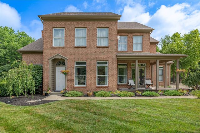 130 Edinburgh Drive, Springboro, OH 45066
