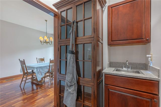 130 Edinburgh Drive, Springboro, OH 45066