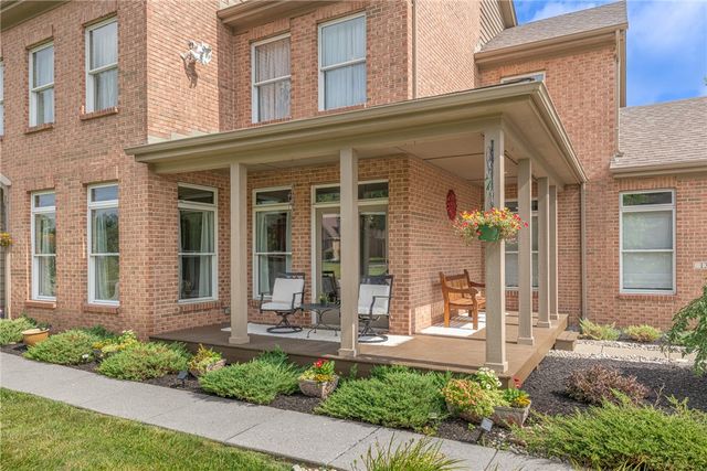 130 Edinburgh Drive, Springboro, OH 45066