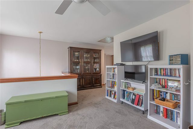 130 Edinburgh Drive, Springboro, OH 45066